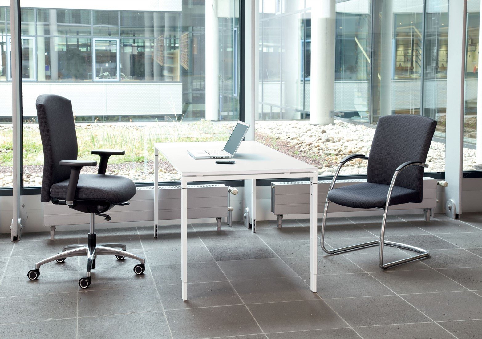 Bureaustoel Kohl Selleo leder 5D NPR armleggers One Stop Bureaustoel Kohl Selleo leder 5D NPR armleggers One Stop